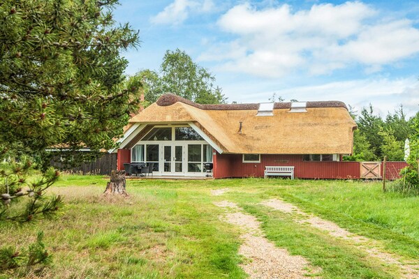 Foto van Milieuvriendelijk toevluchtsoord met spa - Vakantiehuis in Blåvand - View