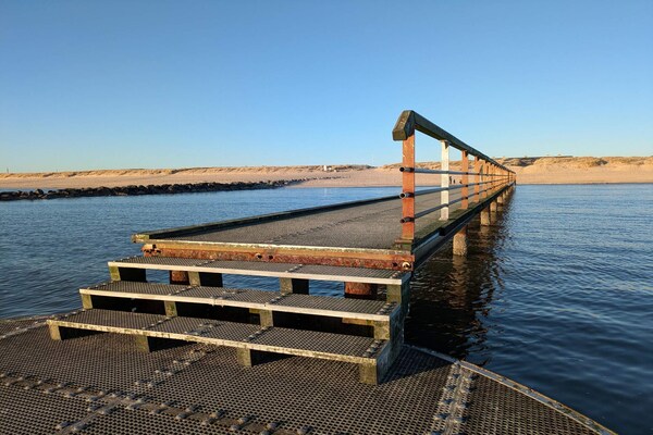Foto van Afgelegen toevluchtsoord in de natuur - Vakantiehuis in Blåvand - WaterView