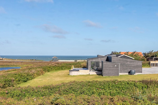 Foto van Luxe vakantieverblijf nabij Lyngby - Vakantiehuis in Løkken - Outdoor