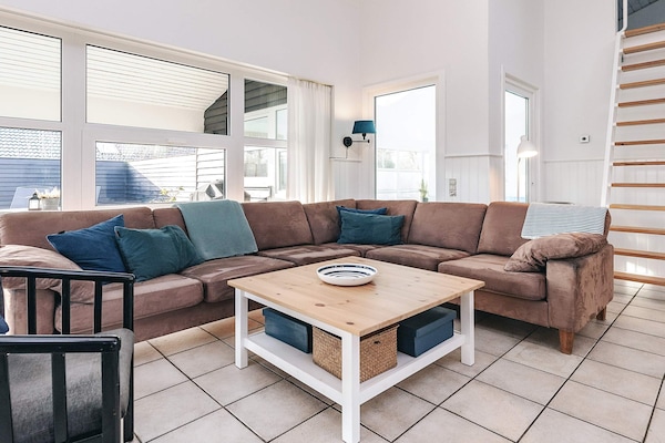 Foto van 12 persoons vakantie huis in Væggerløse-By Traum - Indoor