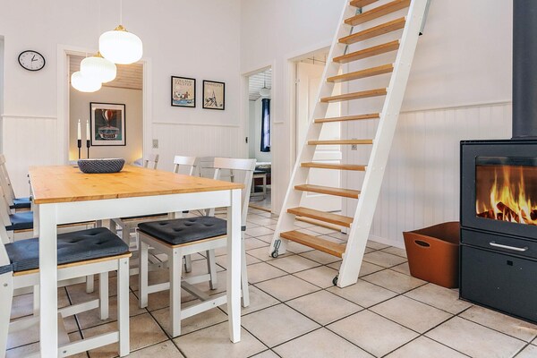 Foto van 12 persoons vakantie huis in Væggerløse-By Traum - Indoor