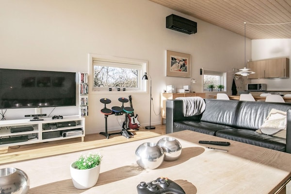 Foto van Vakantiehuis in Vestervig met jacuzzi - Vakantiehuis in Vestervig - Indoor