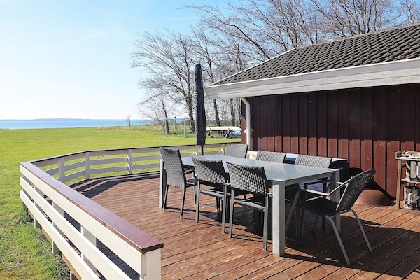 Foto van Fjordview Retreat met spa - Vakantiehuis in Øster Assels - WaterView