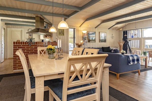 Foto van Fjordview Retreat met spa - Vakantiehuis in Øster Assels - Indoor