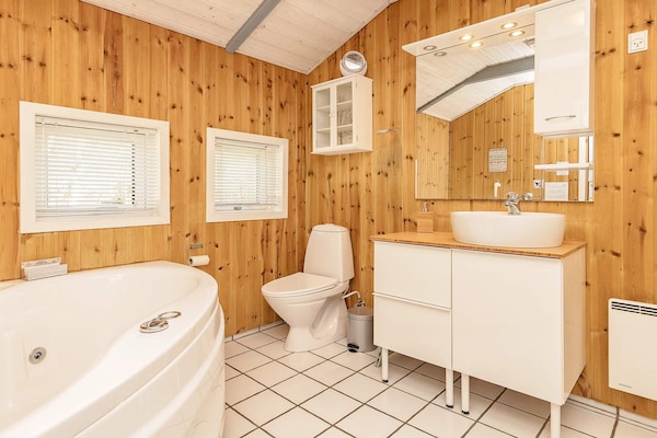Foto van Fjordview Retreat met spa - Vakantiehuis in Øster Assels - Indoor