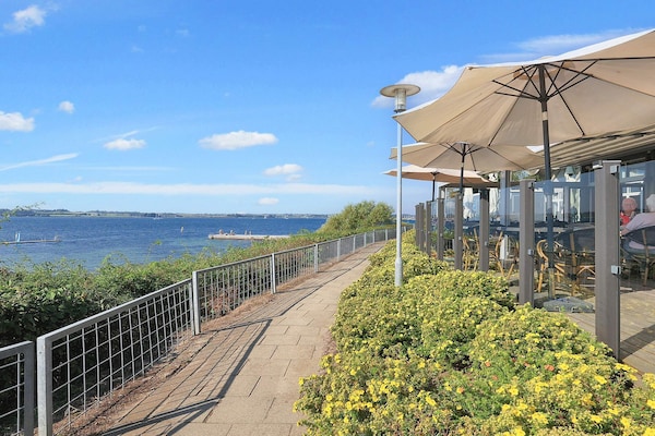 Foto van 6 persoons vakantie huis op een vakantie park in Faaborg - WaterView