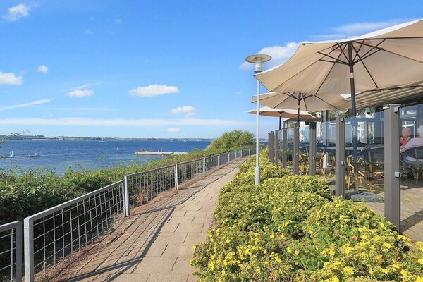 Foto van 6 persoons vakantie huis op een vakantie park in Faaborg - WaterView