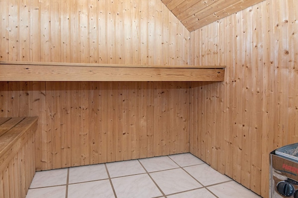 Foto van Luxe vakantieverblijf vlakbij het strand - Vakantiehuis in Ulfborg - Sauna