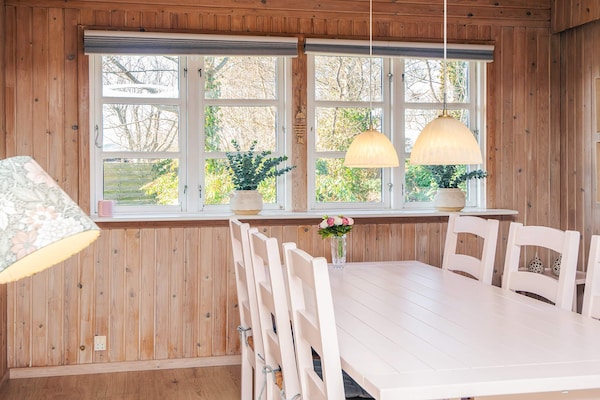 Foto van Strandhuisje met aanbouw - Vakantiehuis in Grenaa - Indoor