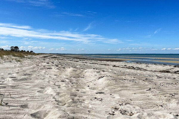 Foto van Strandhuisje met aanbouw - Vakantiehuis in Grenaa - View