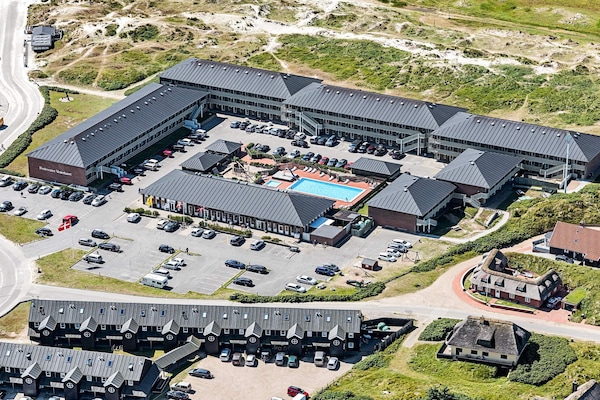 Foto van 6 persoons vakantie huis op een vakantie park in Fanø - Outdoor
