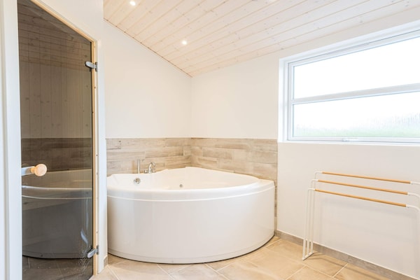 Foto van 6 persoons vakantie huis in Tarm - Vakantiehuis in Tarm - Spa