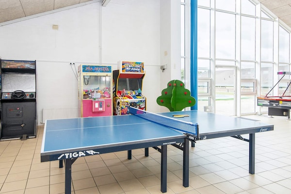 Foto van 6 persoons vakantie huis op een vakantie park in Hemmet - Untagged