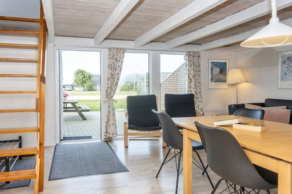 Foto van 6 persoons vakantie huis op een vakantie park in Hemmet - Indoor