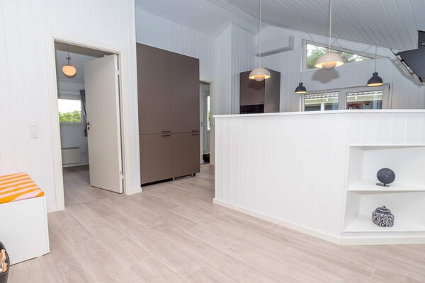 Foto van Modern Strandverblijf -- By Traum Ferienwohnungen - Vakantiehuis in Harboøre - Indoor