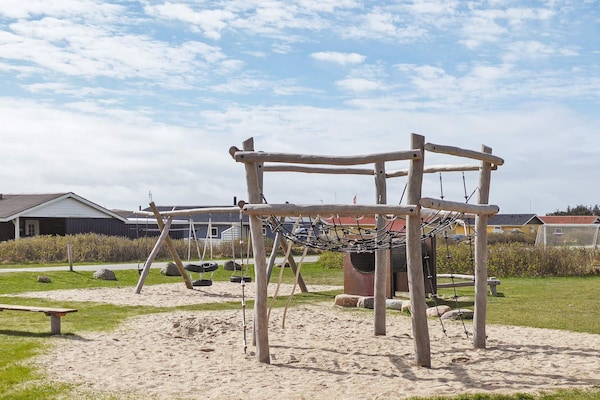 Foto van Modern Strandverblijf -- By Traum Ferienwohnungen - Vakantiehuis in Harboøre - View