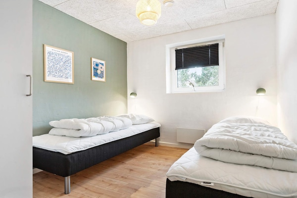 Foto van Zeezijde retraite met zwembad -- By Traum Ferienwohnungen - Indoor