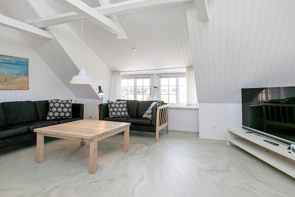 Foto van Ruim zomerhuis met sauna - Vakantiehuis in Ulfborg - Indoor