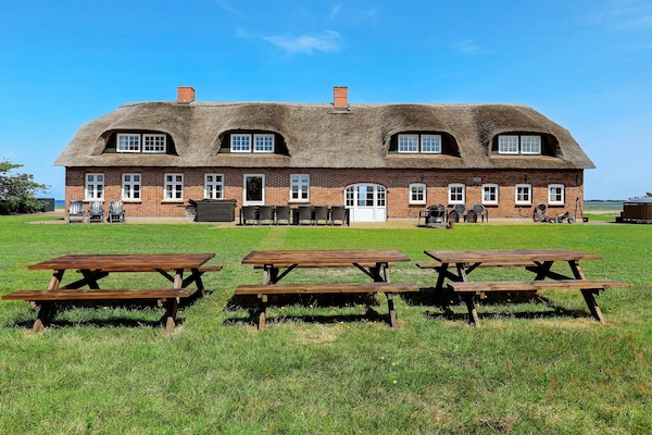 Foto van Ruim zomerhuis met sauna - Vakantiehuis in Ulfborg - Outdoor