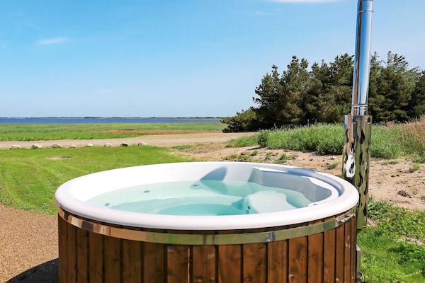 Foto van Ruim zomerhuis met sauna - Vakantiehuis in Ulfborg - WaterView