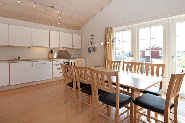 Foto van 6 persoons vakantie huis op een vakantie park in Gråsten - Indoor