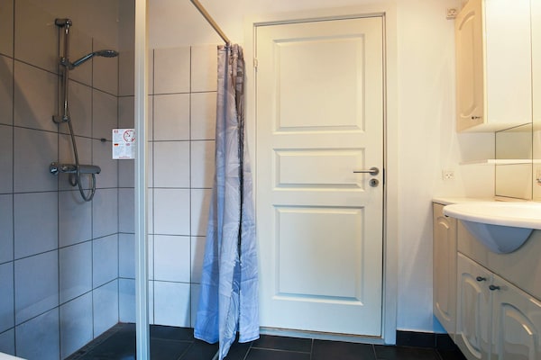Foto van Luxe retraite met spa -- By Traum Ferienwohnungen - Vakantiehuis in Dannemare - Indoor