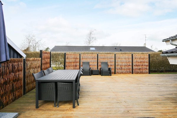 Foto van Luxe retraite met spa -- By Traum Ferienwohnungen - Vakantiehuis in Dannemare - View
