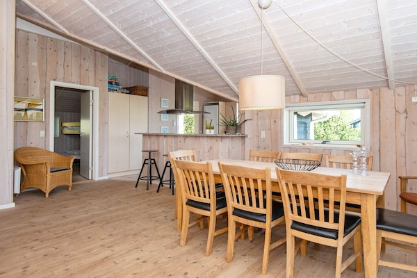 Foto van Luxe retraite met spa -- By Traum Ferienwohnungen - Vakantiehuis in Hemmet - Indoor