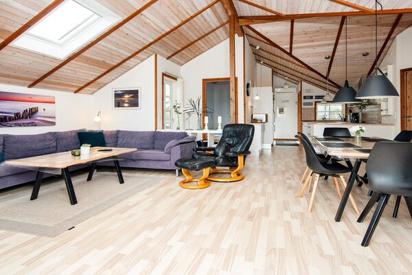Foto van Modern verblijf met bubbelbad - Vakantiehuis in Hemmet - Indoor