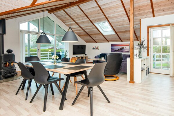 Foto van Modern verblijf met bubbelbad - Vakantiehuis in Hemmet - Indoor