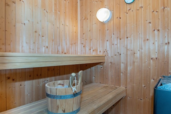 Foto van 12 persoons vakantie huis in Aabenraa-By Traum - Vakantiehuis in Aabenraa - Sauna