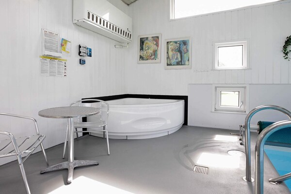 Foto van Luxe poolhouse in Lonstrup - Vakantiehuis in Hjørring - Spa