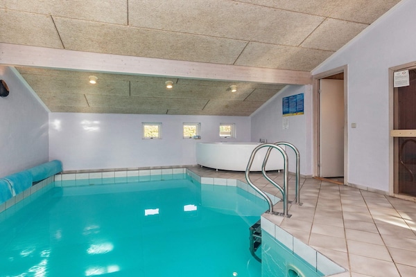 Foto van Langeland strandhuis met sauna - Vakantiehuis in Humble - Pool