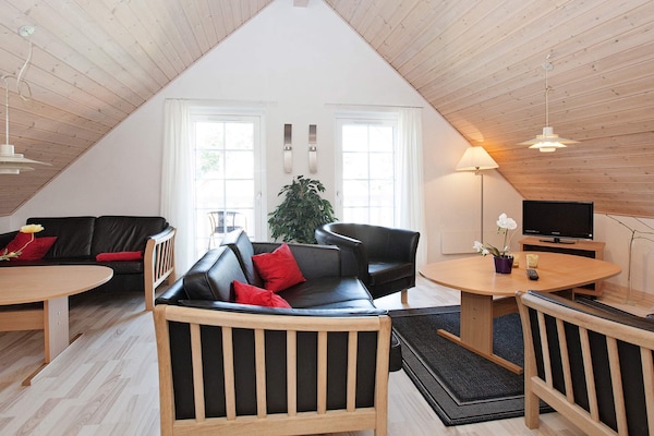 Foto van 6 persoons vakantie huis op een vakantie park in Gråsten - Indoor