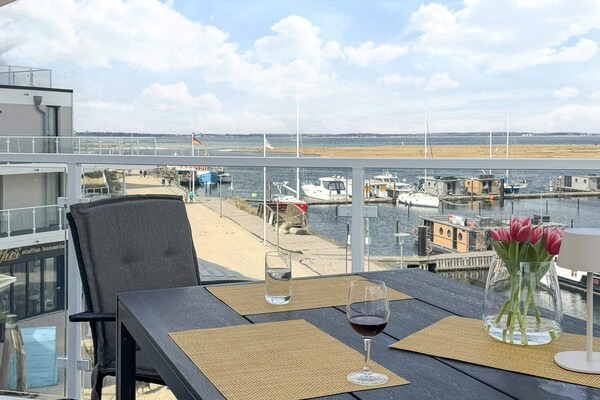 Foto van Hoogwaardig appartement in de eerste rij - Vakantiehuis in Wendtorf - Outdoor