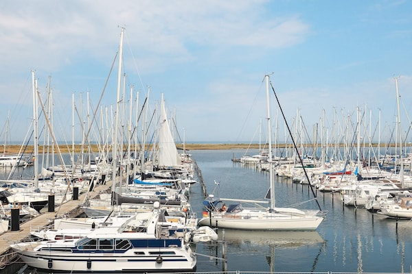 Foto van Hoogwaardig vakantieappartement met uitzicht - Vakantiehuis in Wendtorf - WaterView