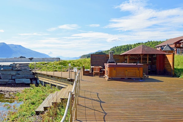 Foto van 15 persoons vakantie huis in EIDSVÅG-By Traum - Vakantiehuis in Eidsvåg - Spa