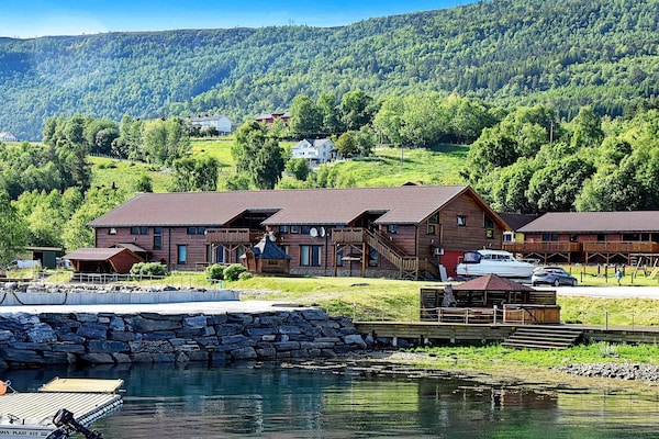 Foto van 15 persoons vakantie huis in EIDSVÅG-By Traum - Vakantiehuis in Eidsvåg - Outdoor