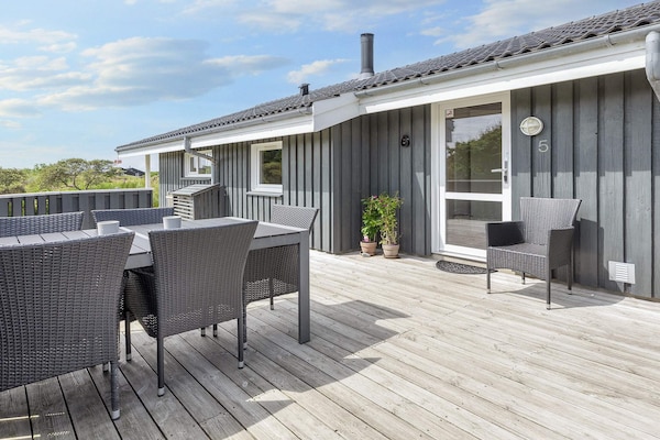 Foto van Luxe strandhuis met spa - Vakantiehuis in Hjørring - View