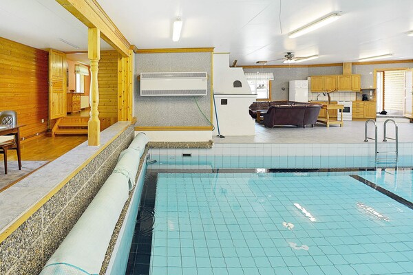 Foto van 17 persoons vakantie huis in MELLERUD-By Traum - Vakantiehuis in MELLERUD - Pool