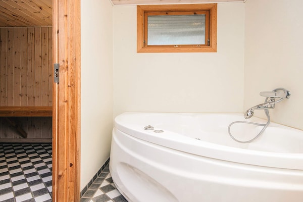 Foto van Luxe spa-toevluchtsoord aan de fjord - Vakantiehuis in Hemmet - Spa