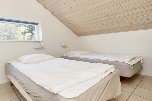 Foto van 10 persoons vakantie huis in Væggerløse-By Traum - Indoor