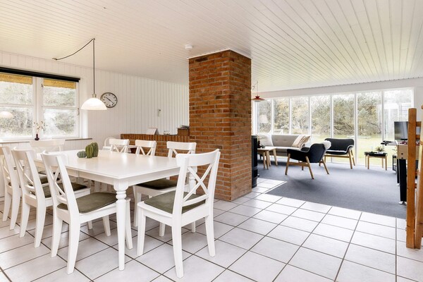 Foto van 8 persoons vakantie huis in Blåvand - Vakantiehuis in Blåvand - Indoor