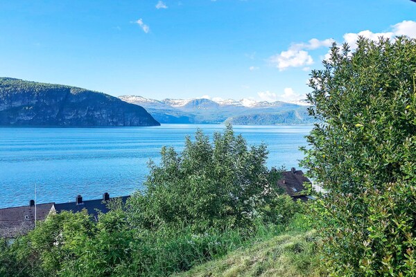 Foto van 6 persoons vakantie huis in Utvik - Vakantiehuis in Utvik - WaterView