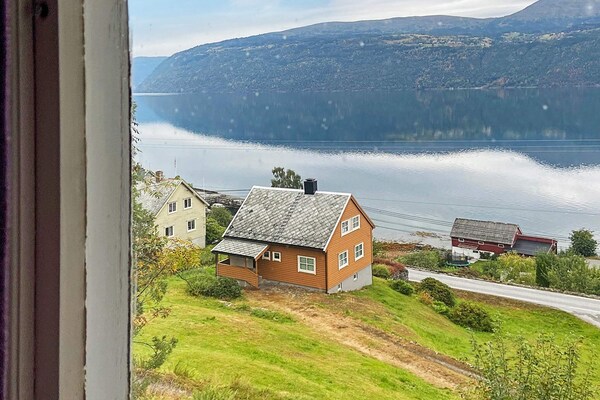 Foto van 6 persoons vakantie huis in Utvik - Vakantiehuis in Utvik - Outdoor