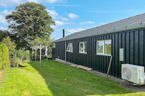 Foto van Modern Strandhuis -- By Traum Ferienwohnungen - Vakantiehuis in Hadsund - Outdoor
