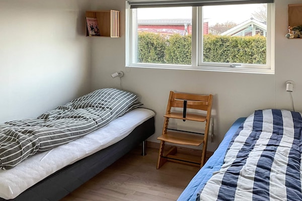 Foto van Modern Strandhuis -- By Traum Ferienwohnungen - Vakantiehuis in Hadsund - Indoor