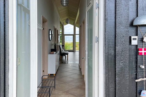 Foto van Modern Strandhuis -- By Traum Ferienwohnungen - Vakantiehuis in Hadsund - Indoor