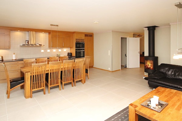 Foto van 12 persoons vakantie huis in Jelsa - Vakantiehuis in Jelsa - Indoor