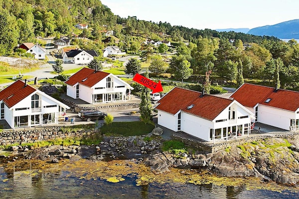 Foto van 12 persoons vakantie huis in Jelsa - Vakantiehuis in Jelsa - Outdoor